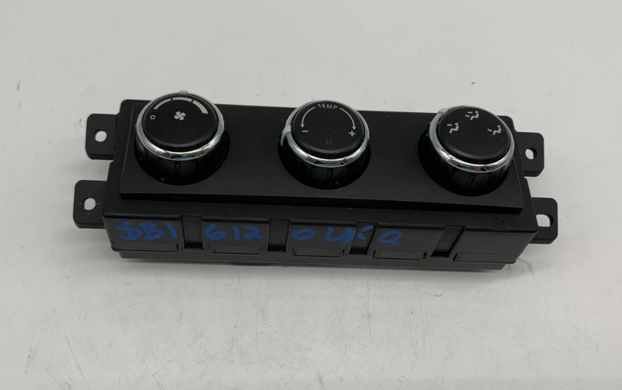 2009-2014 Volkswagen Routan Rear Climate Control AC Heater OEM A04B43009