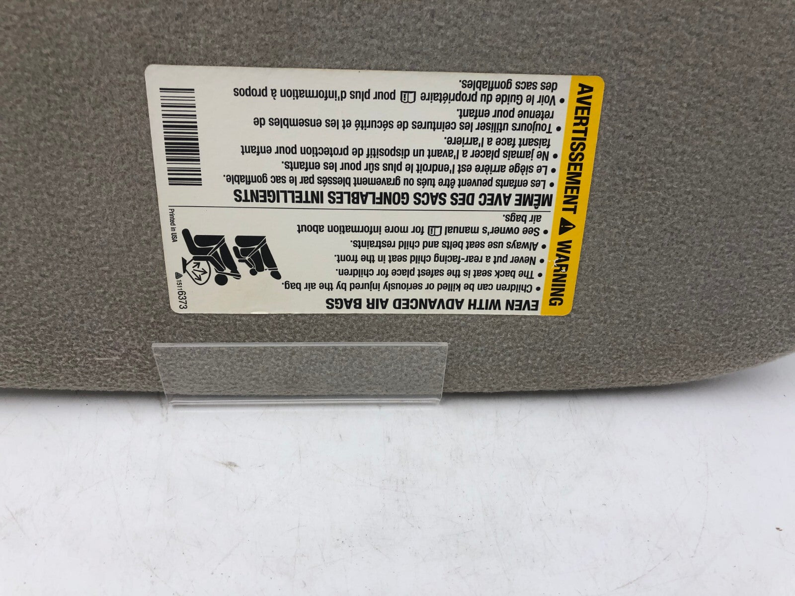 2005-2007 Buick Envoy Passenger Sun Visor Gray OEM D04B44059