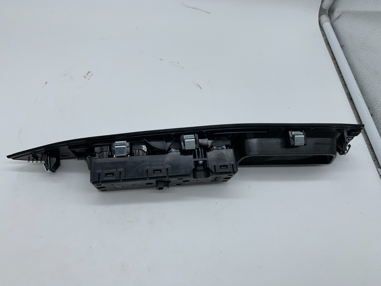 2013-2020 Ford Fusion Master Power Window Switch OEM D02B68010