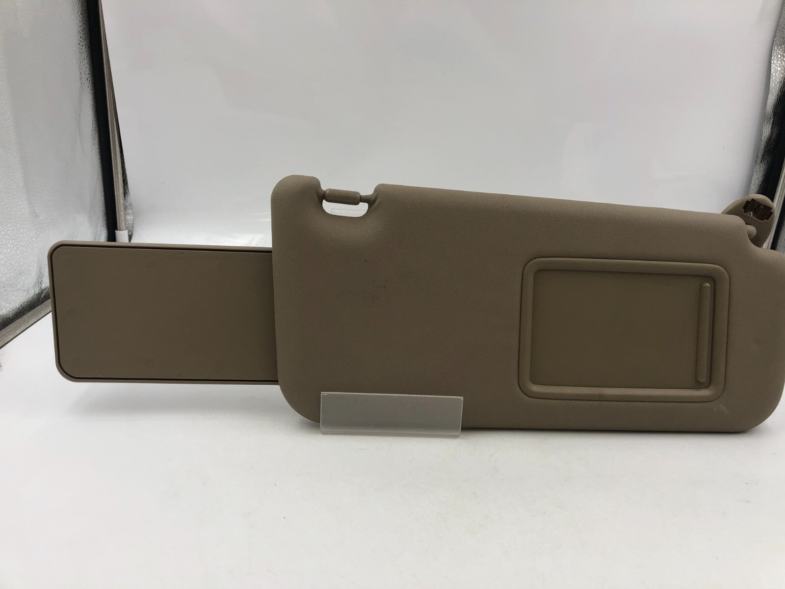 2010-2014 Toyota Rav4 Passenger Sun Visor Brown Illuminated OEM A01B53042
