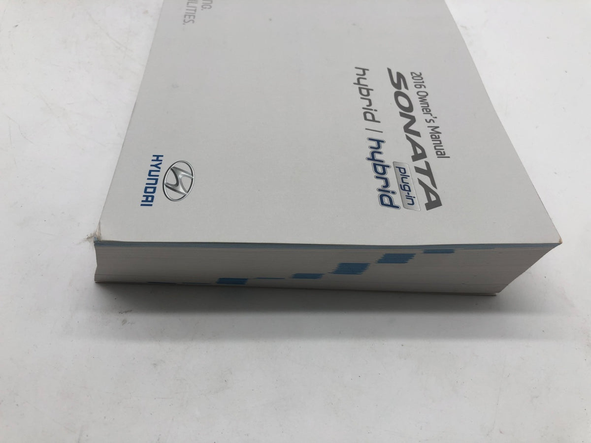 2016 Hyundai Sonata Owners Manual with Case OEM R01B08020