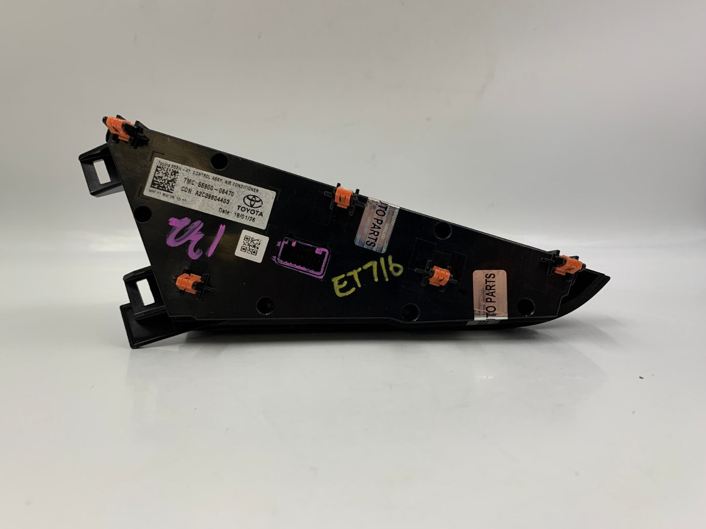 2015-2017 Toyota Camry AC Heater Climate Control Unit OEM A02B53029