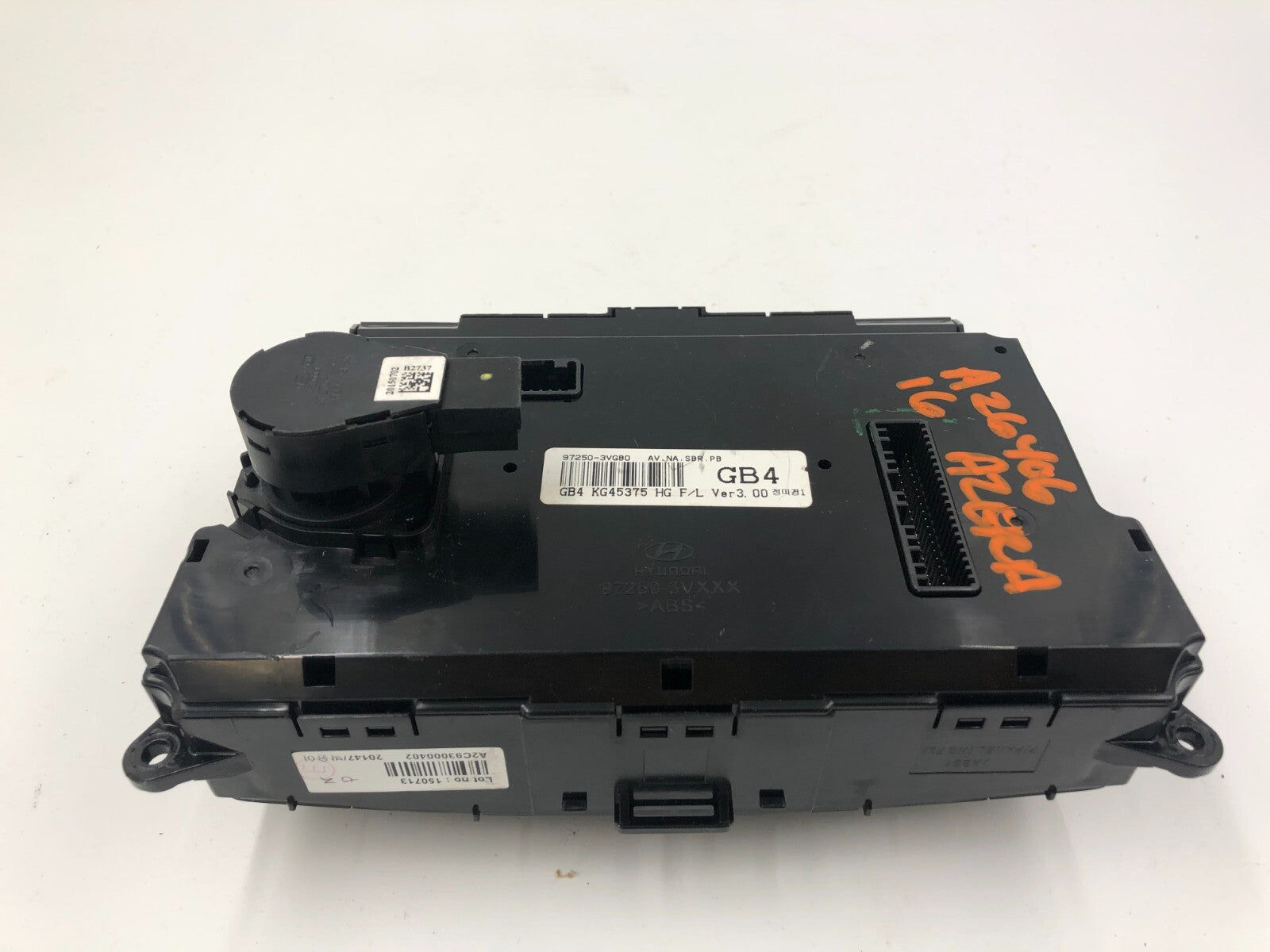 2015-2017 Hyundai Azera AC Heater Climate Control Unit OEM A01B31008