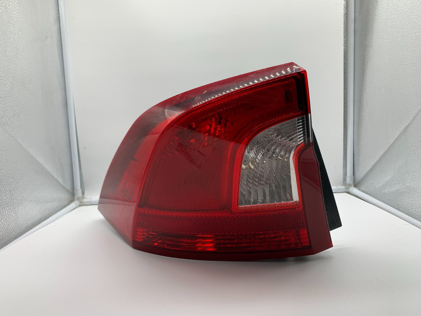 2013-2015 Nissan Sentra Passenger Side Inner Trunk Lid Tail Light OEM B03B28003