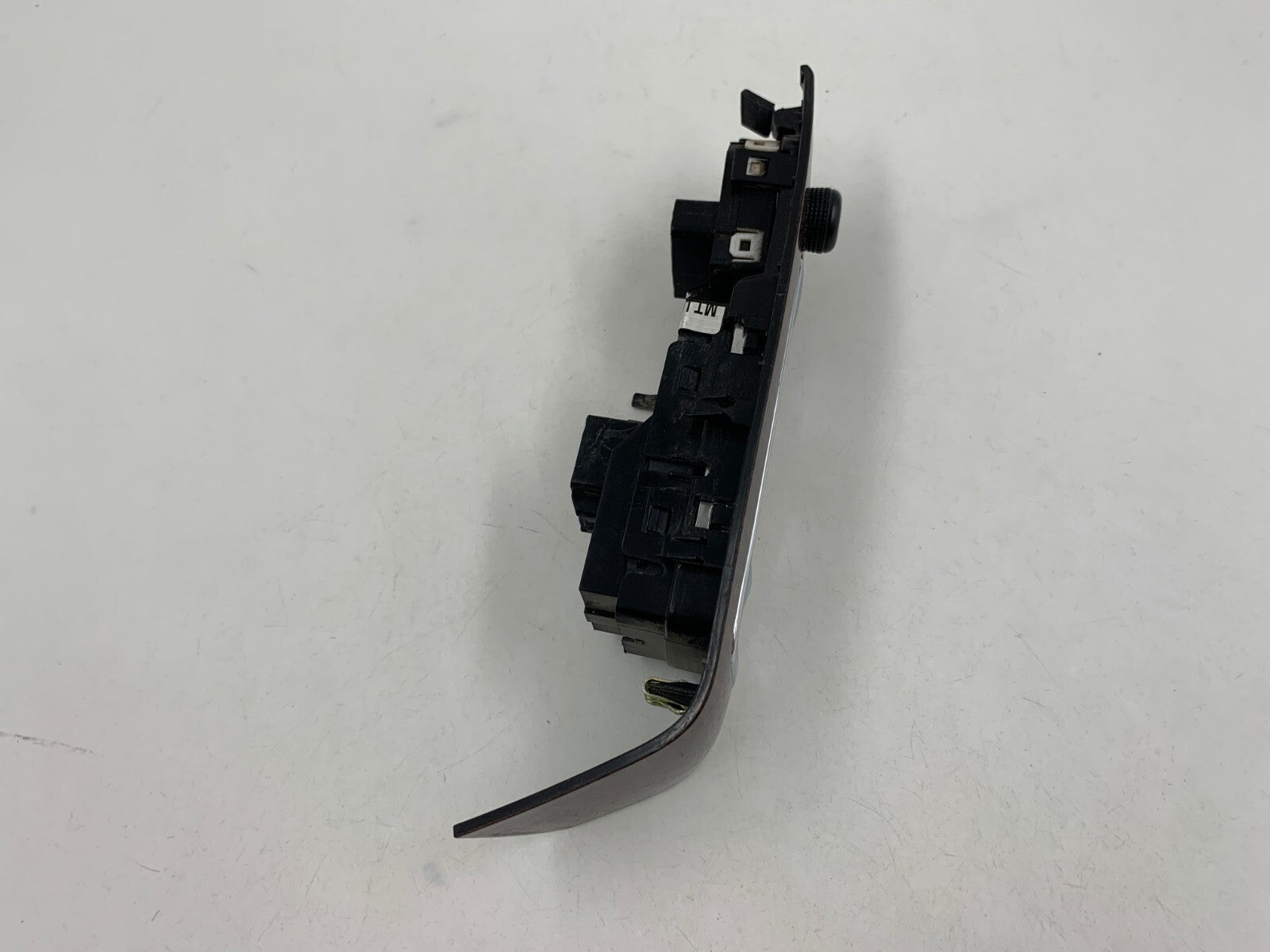 2013 Chevrolet Malibu Master Power Window Switch OEM A03B25040