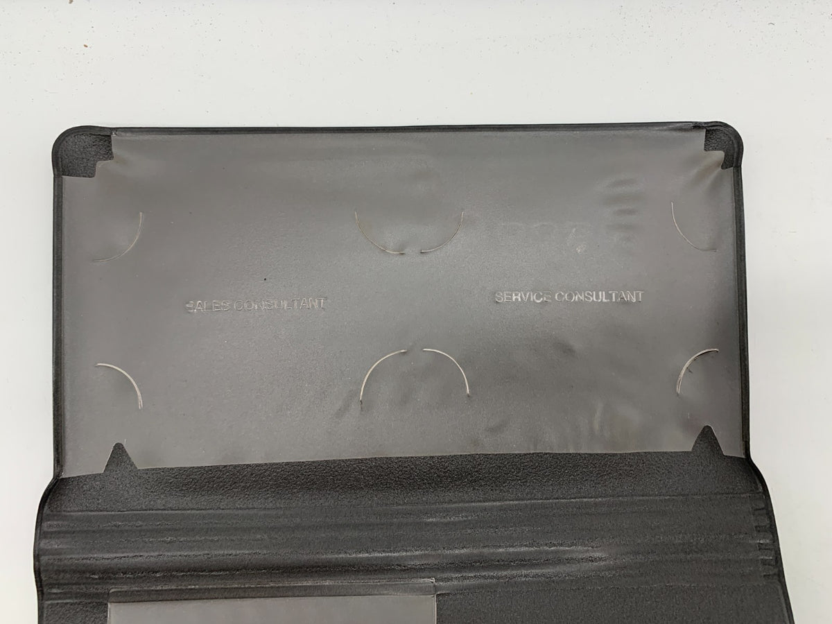 2005 Dodge Durango Owners Manual with Case OEM R01B17017