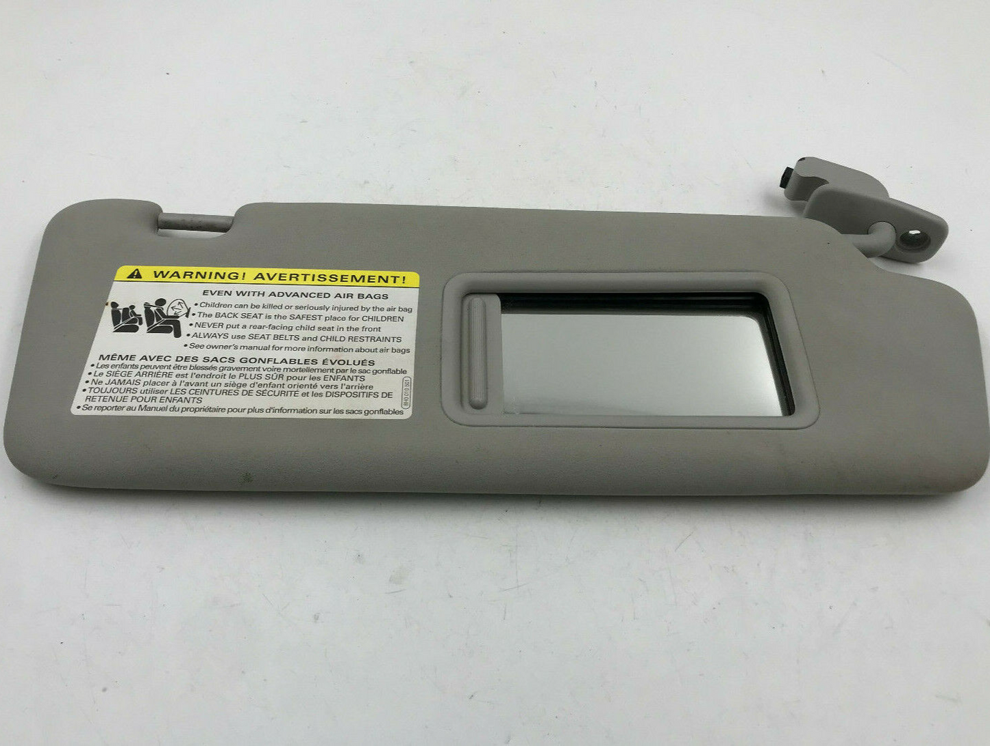 2002-2008 Audi A4 Sedan Passenger Sun Visor Gray Illuminated OEM B01B17062