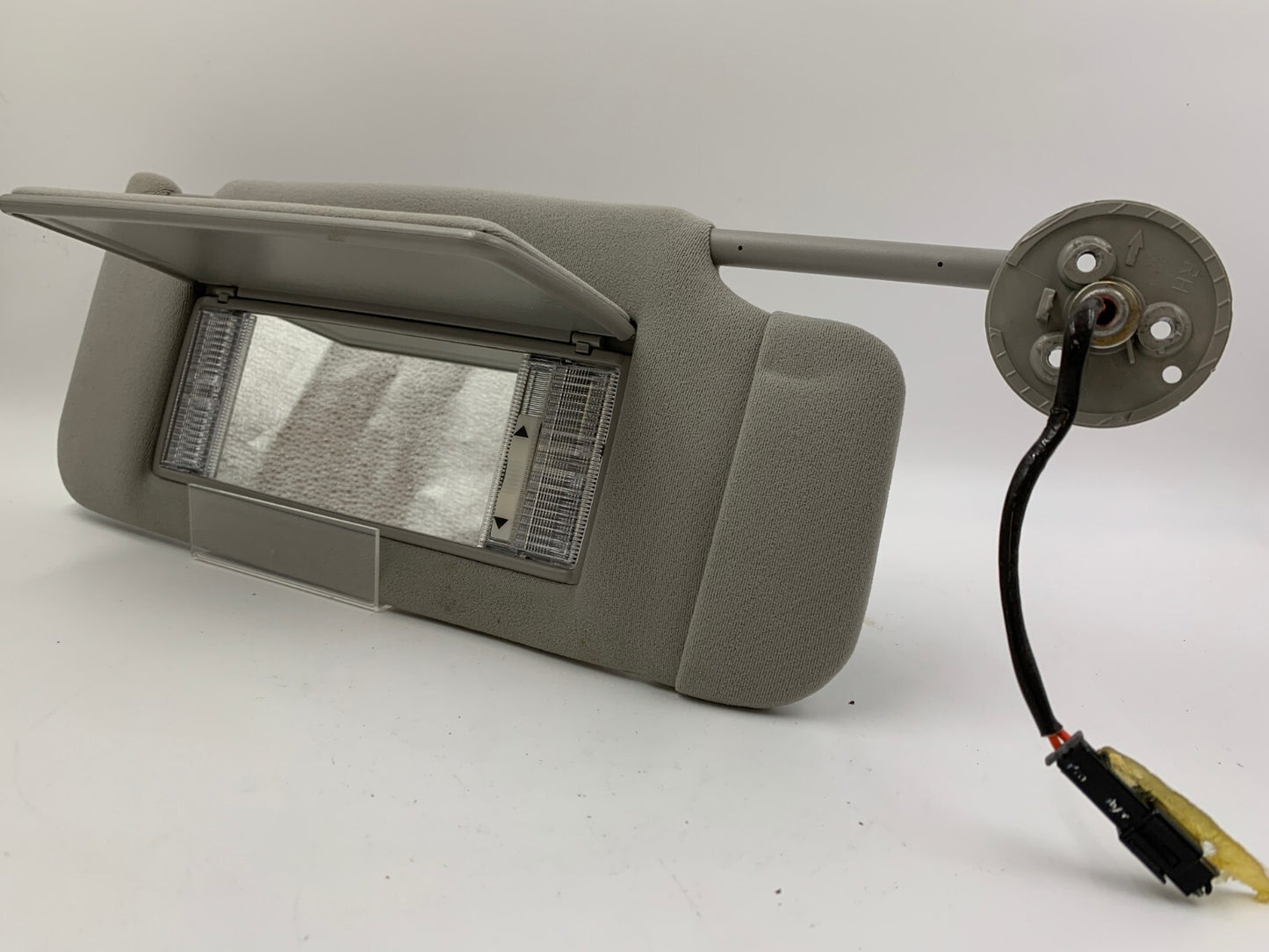 2005-2007 Cadillac STS Passenger Sun Visor Gray Illuminated OEM B01B04042
