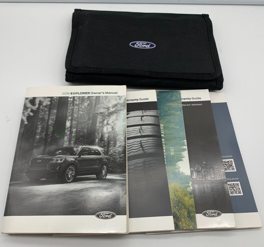 2016 Ford Explorer Owners Manual Set with Case OEM B03B24014