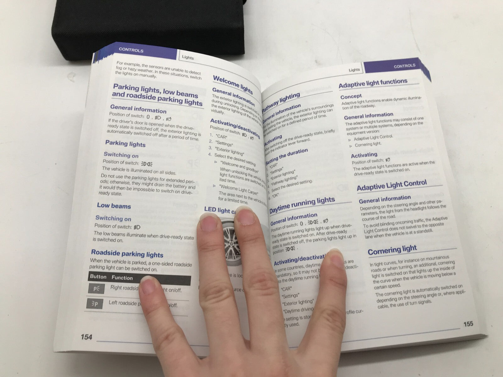 2020 BMW X3 Owners Manual Set with Case OEM C04B62008