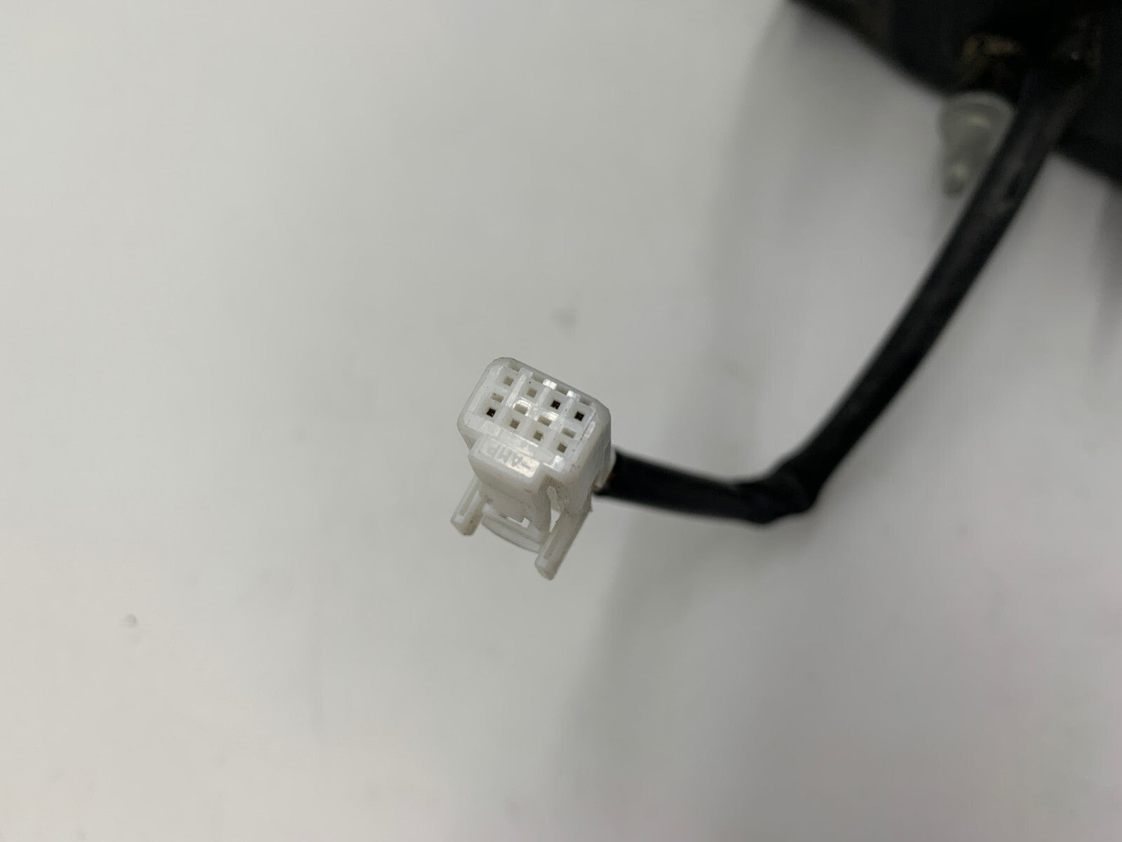 2012-2014 Nissan Versa Driver Side Power Door Mirror Silver OEM C03B30090