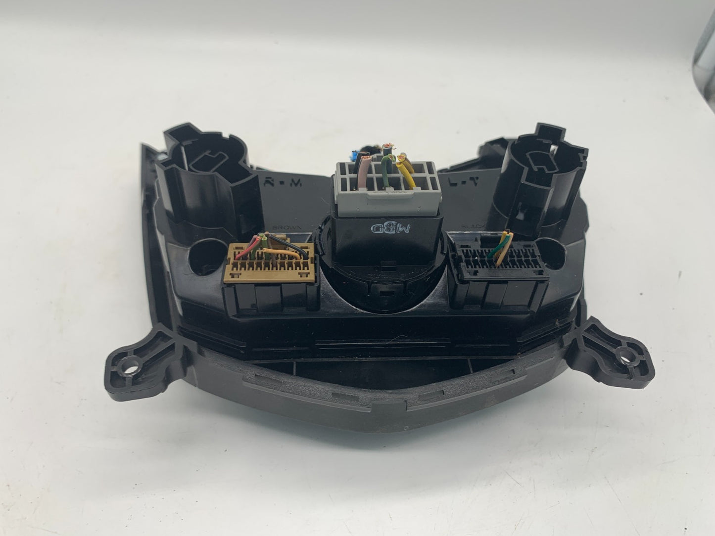 2017-2019 Chevrolet Sonic AC Heater Climate Control Unit OEM C01B14005