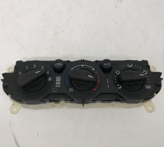 2013-2014 Ford Focus AC Heater Climate Control Unit OEM C03B45061