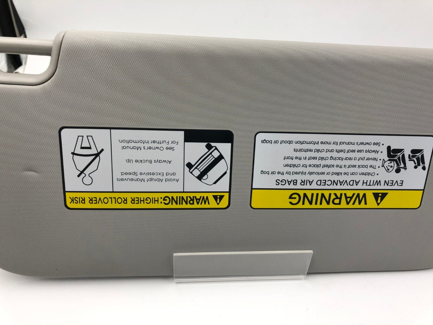 2014-2019 Kia Soul Driver Sun Visor Gray Illuminated OEM B03B12001