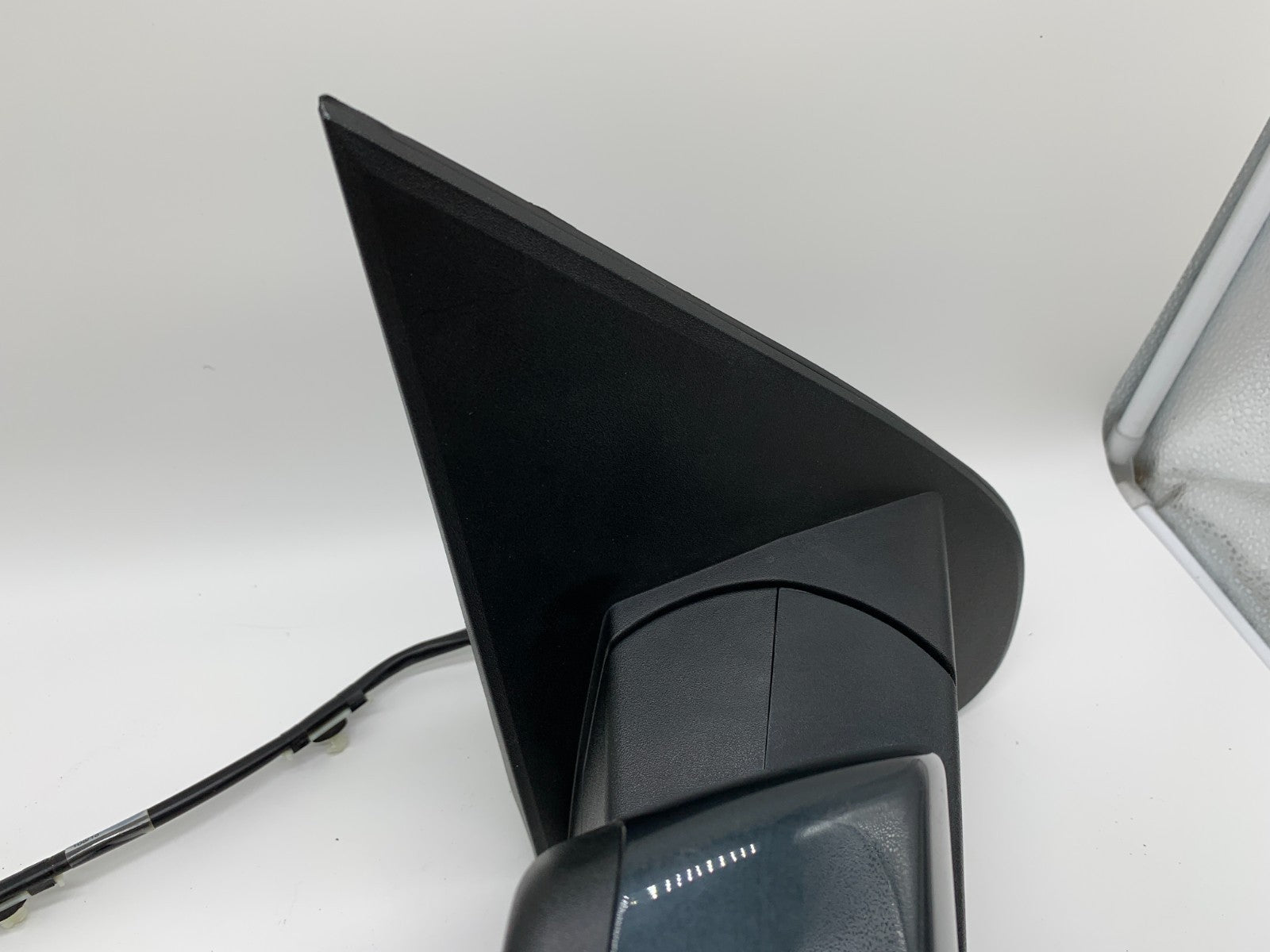 2014-2019 Chevrolet Silverado 1500 Passenger Side Power Door Mirror C03B10002