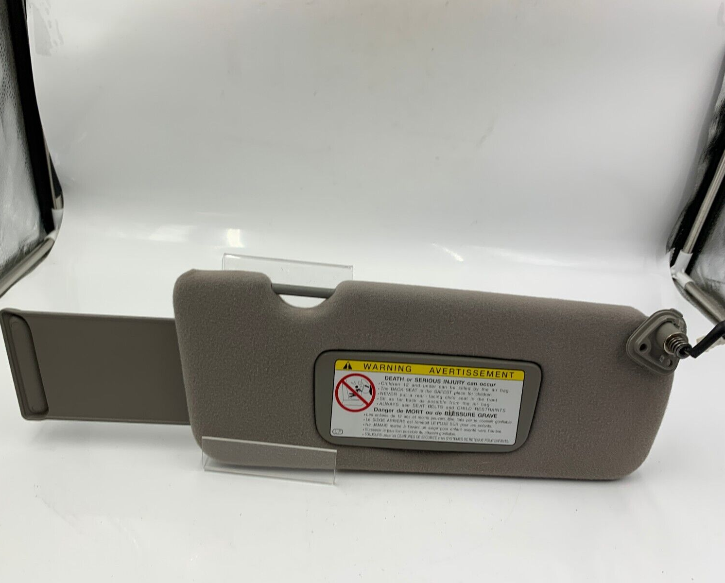 2000-2001 Lexus ES300 Passenger Sun Visor Gray OEM C01B44004