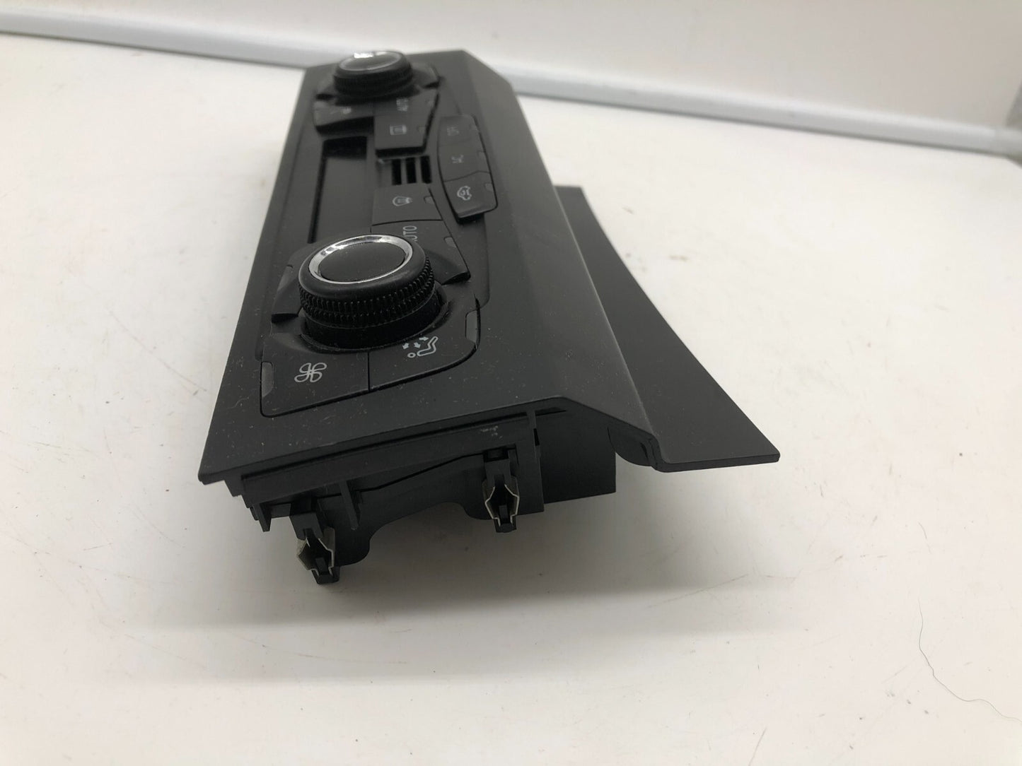 2010-2012 Audi S4 AC Heater Climate Control Unit OEM B04B27006