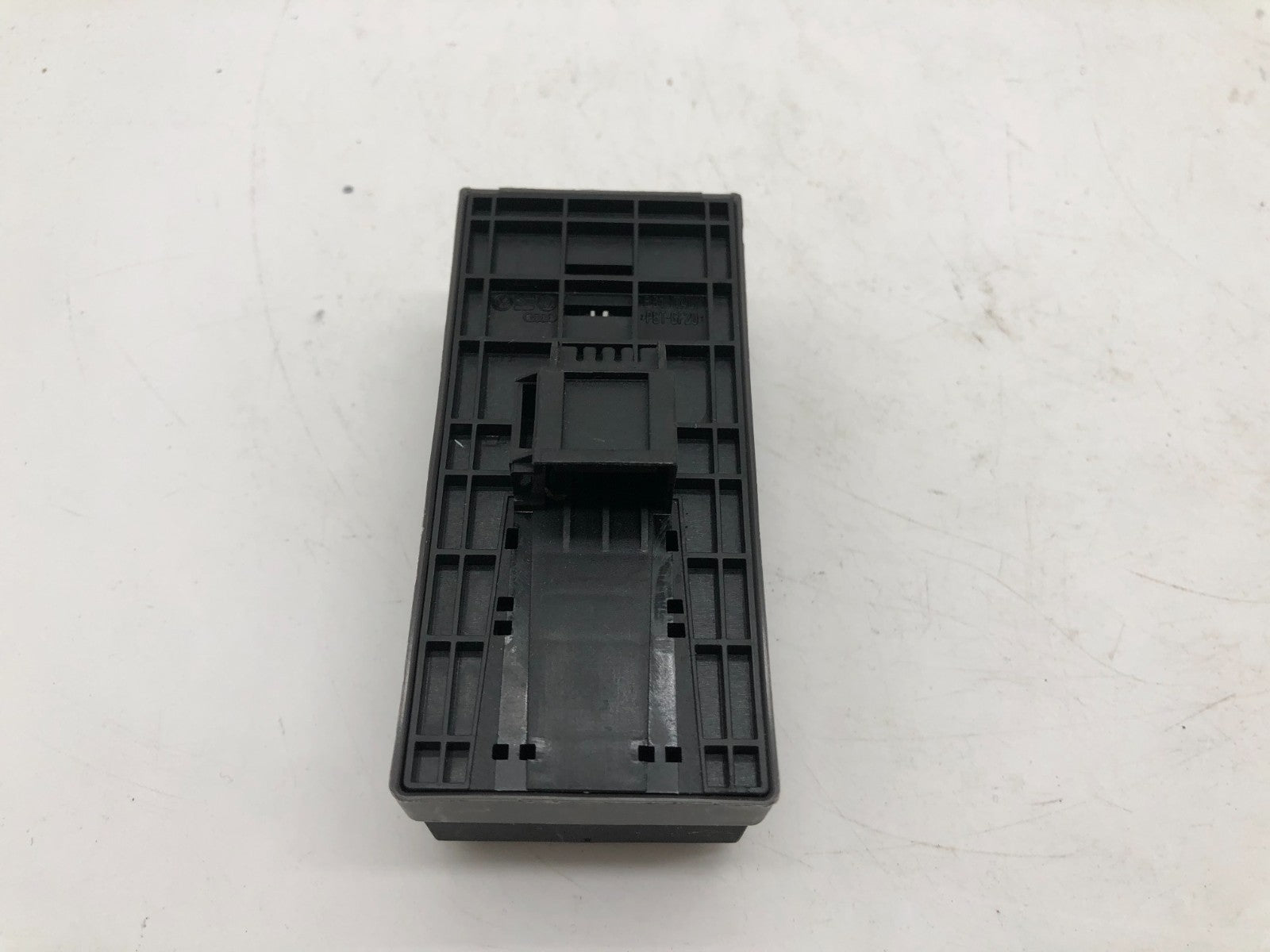 2009-2012 Audi A4 Master Power Window Switch OEM C02B51004