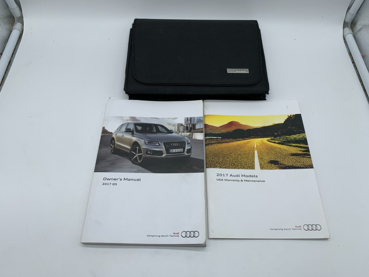 2017 Audi Q5 Sedan Owners Manual Set with Case OEM A02B50055