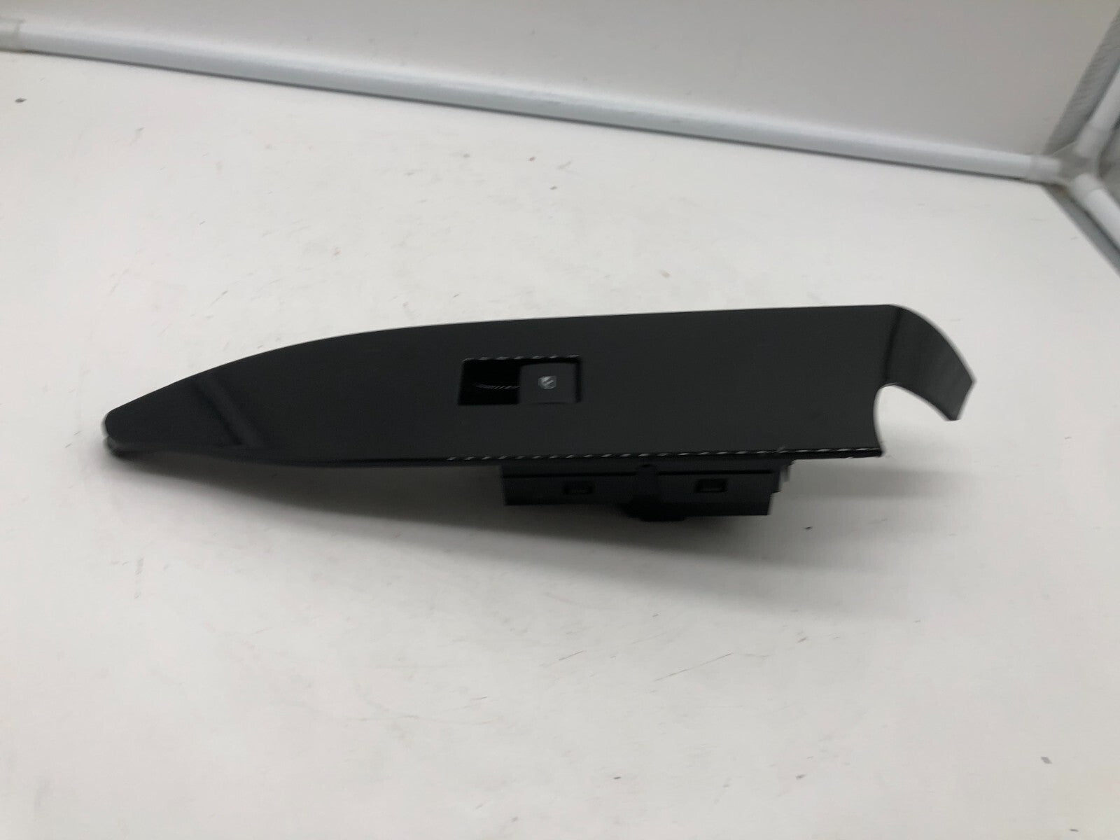 2014-2018 Cadillac ATS Master Power Window Switch OEM C02B53057