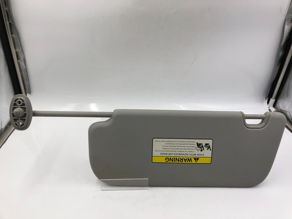 2014-2019 Kia Soul Passenger Sun Visor Gray Illuminated OEM D01B34002