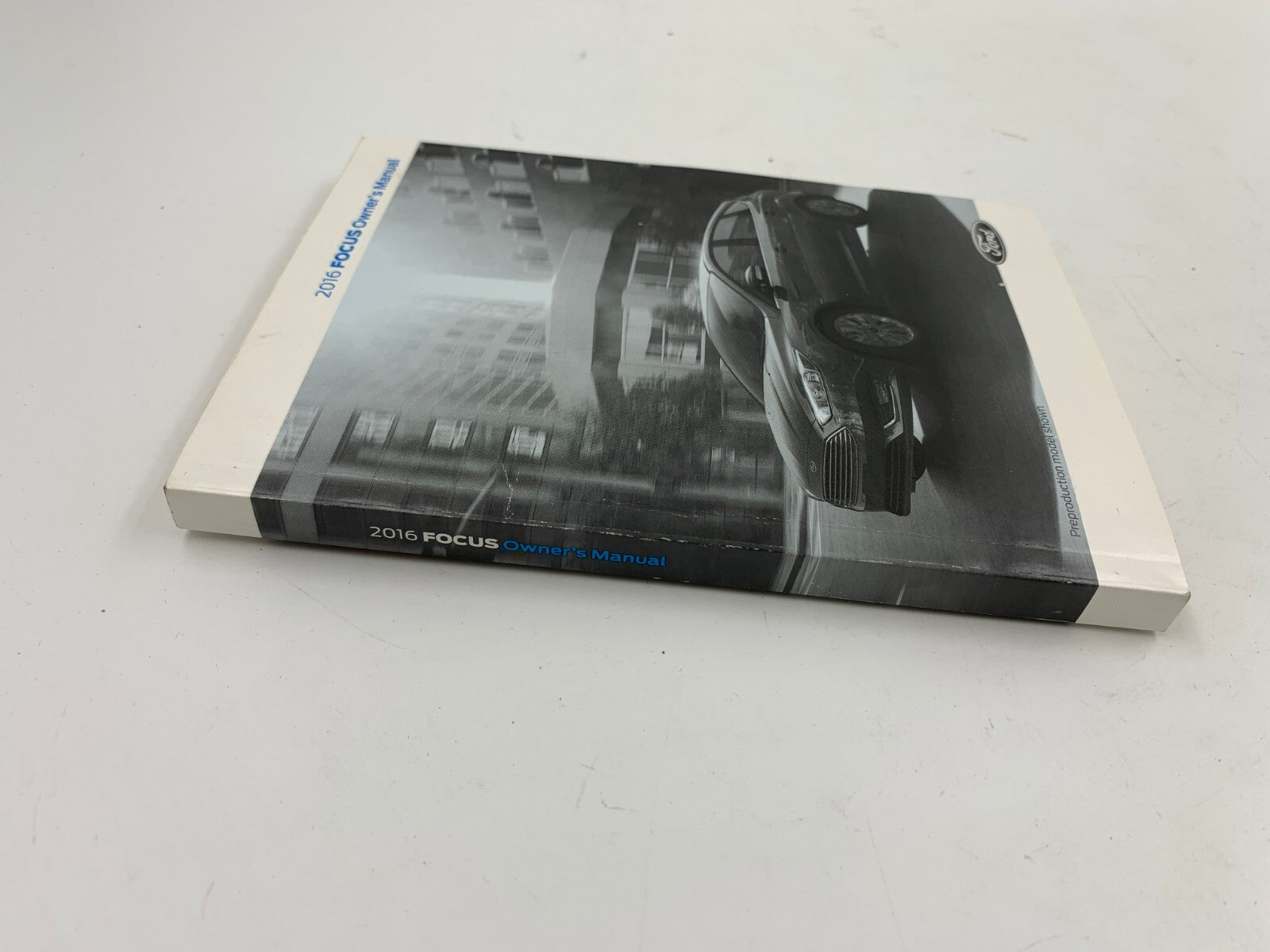 2016 Ford Focus Owners Manual OEM E02B66002