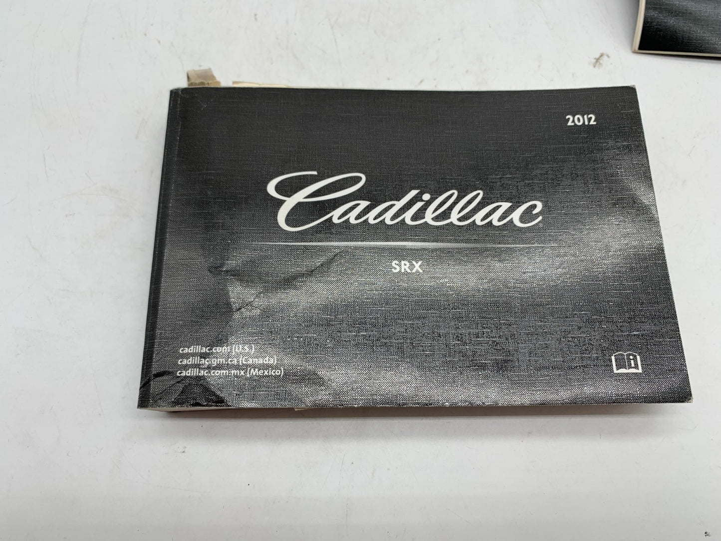 2012 Cadillac SRX Owners Manual Set with Case OEM A04B05015