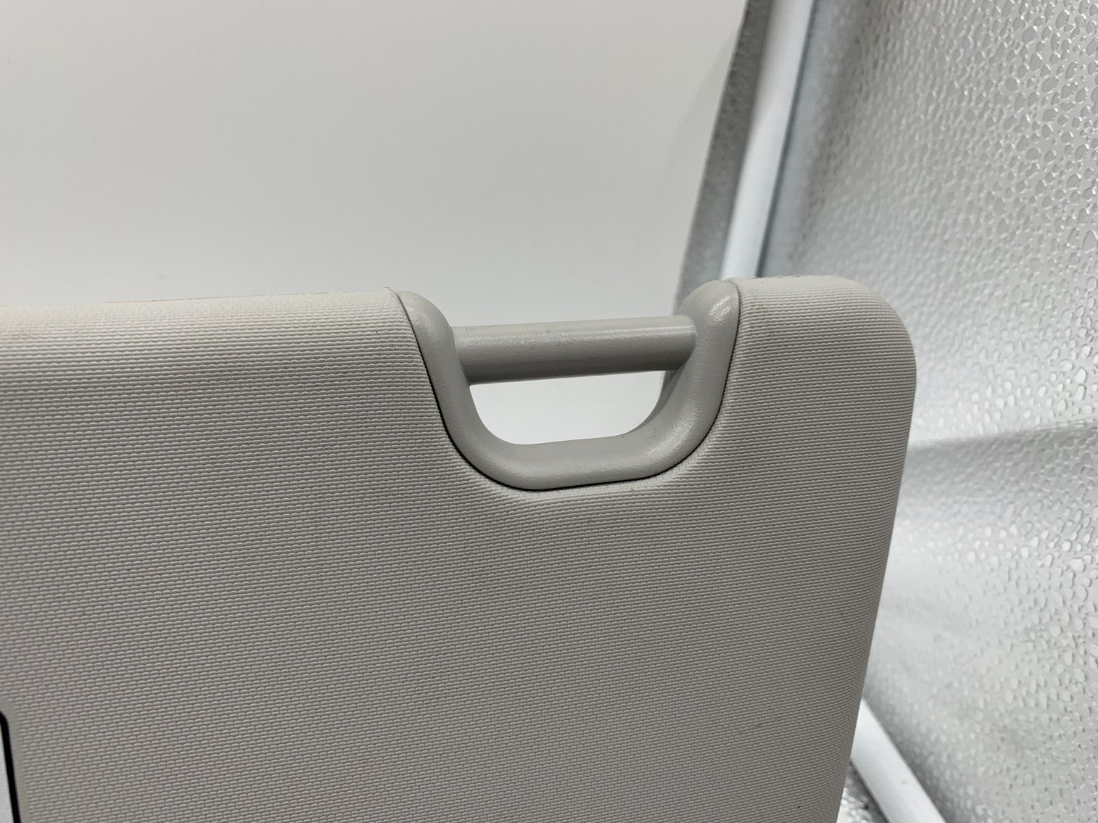 2014-2018 Kia Soul Passenger Sun Visor Gray OEM A02B51002