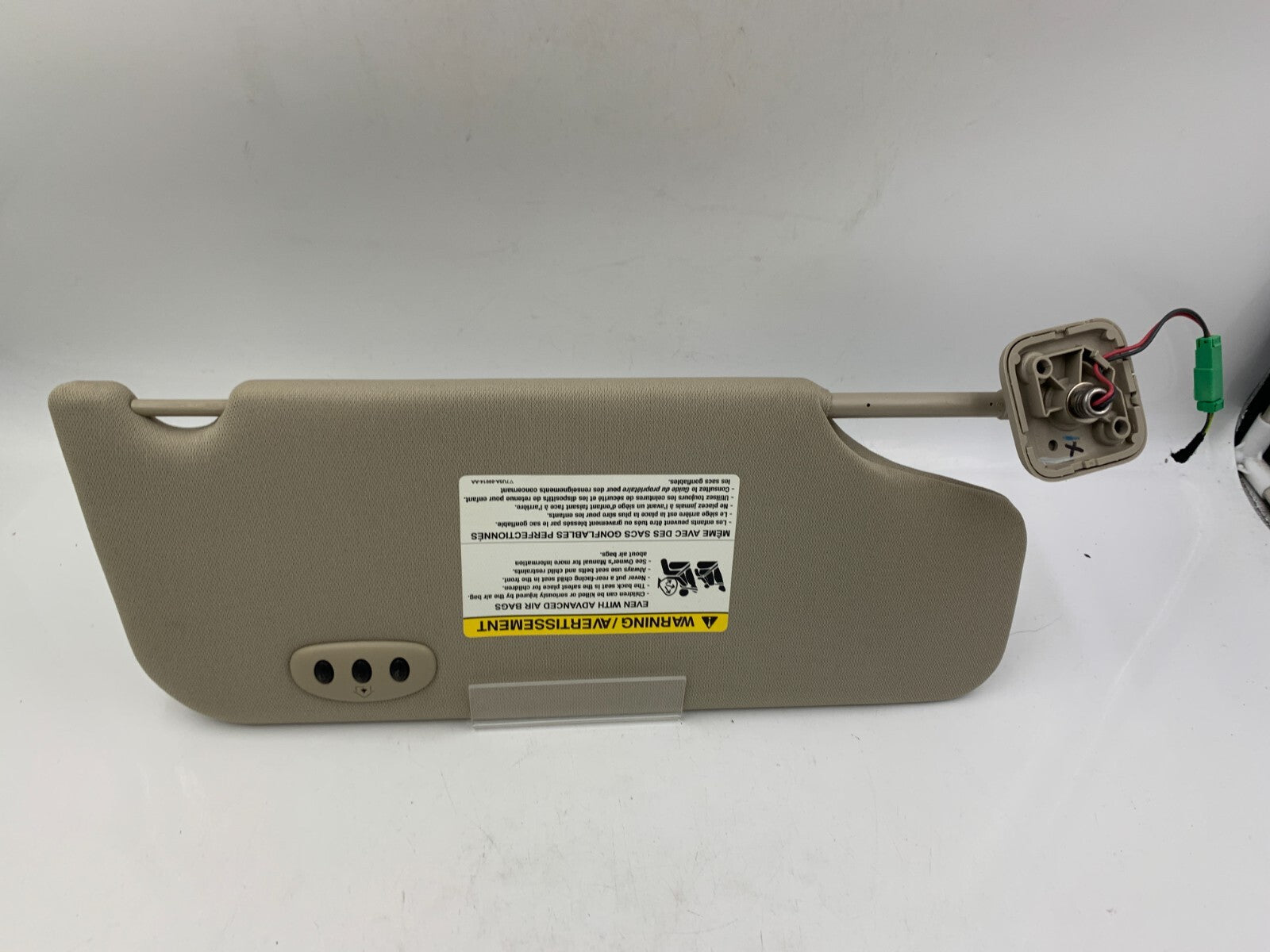 2010-2011 Ford Taurus Driver Sun Visor Gray Illuminated OEM E01B67009