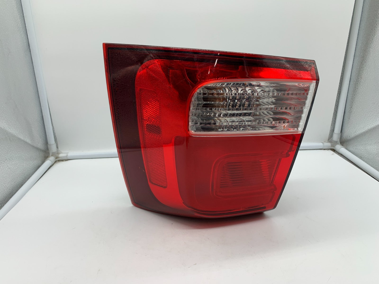 2014-2015 Kia Sorento Passenger Tail Light Quarter Panel Lamp OEM