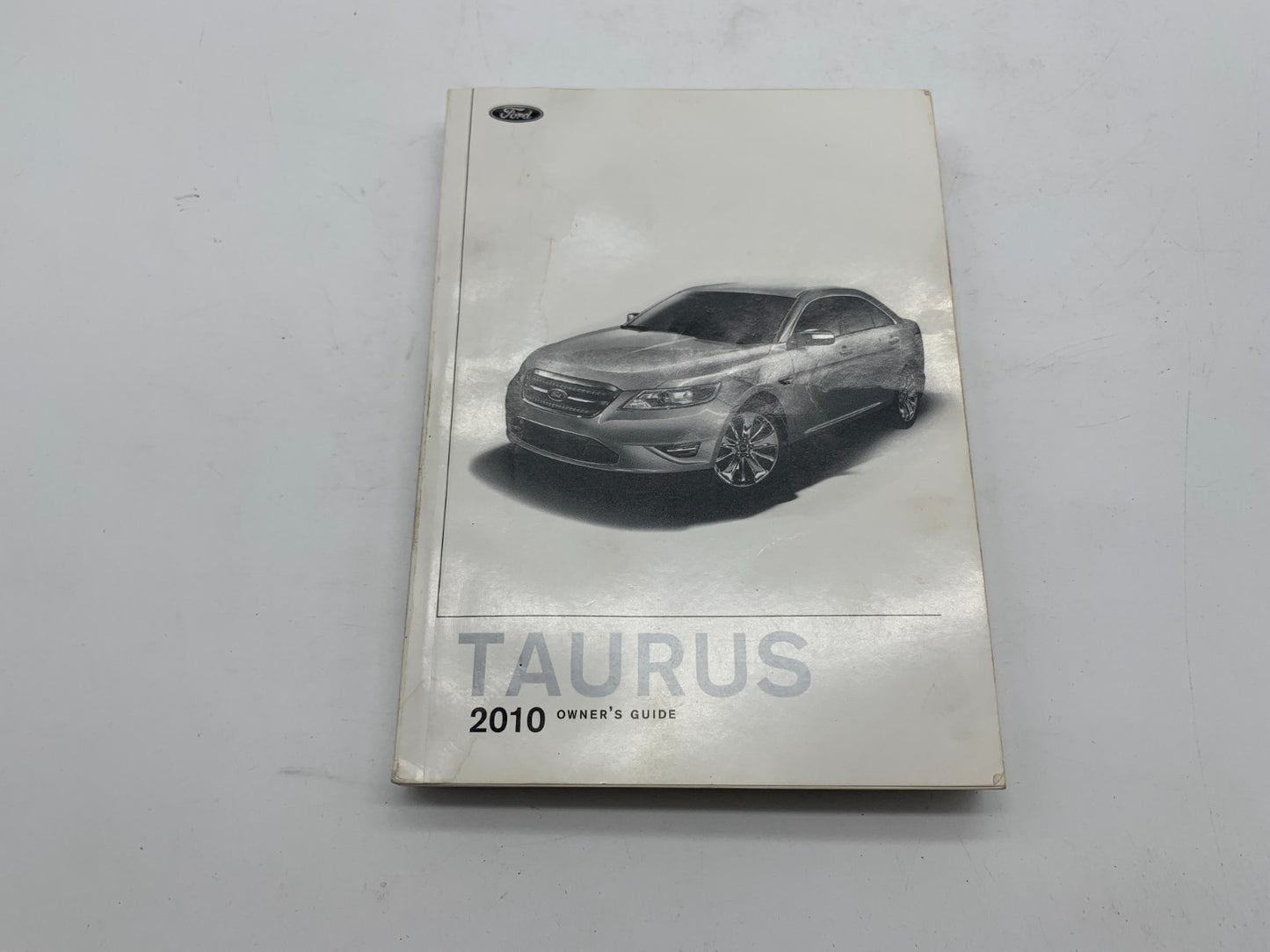 2010 Ford Taurus Owners Manual Set with Case OEM B04B19015