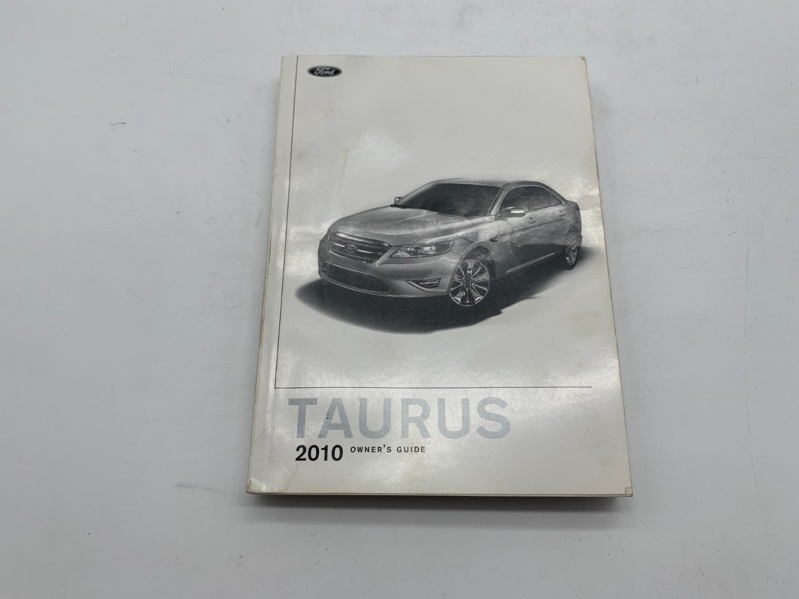 2010 Ford Taurus Owners Manual Set with Case OEM B04B19015