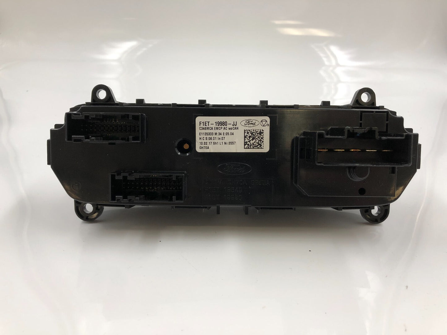 2015-2018 Ford Focus AC Heater Climate Control Unit OEM D03B49082