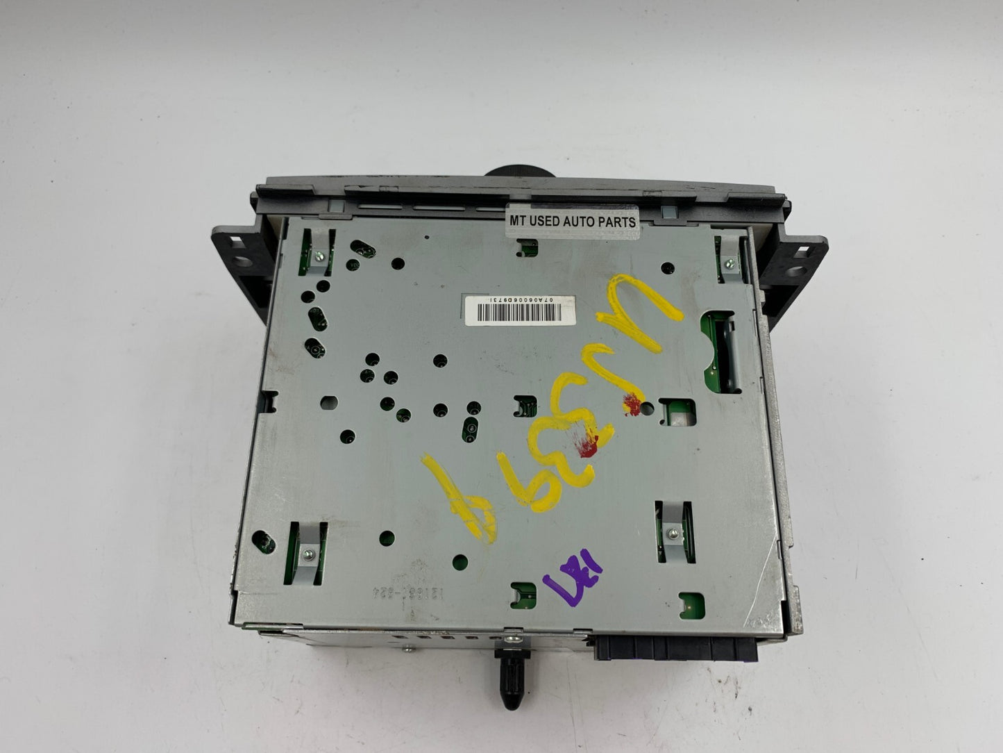 2007 Chevrolet Equinox AM FM CD Player Radio Receiver OEM B04B34001