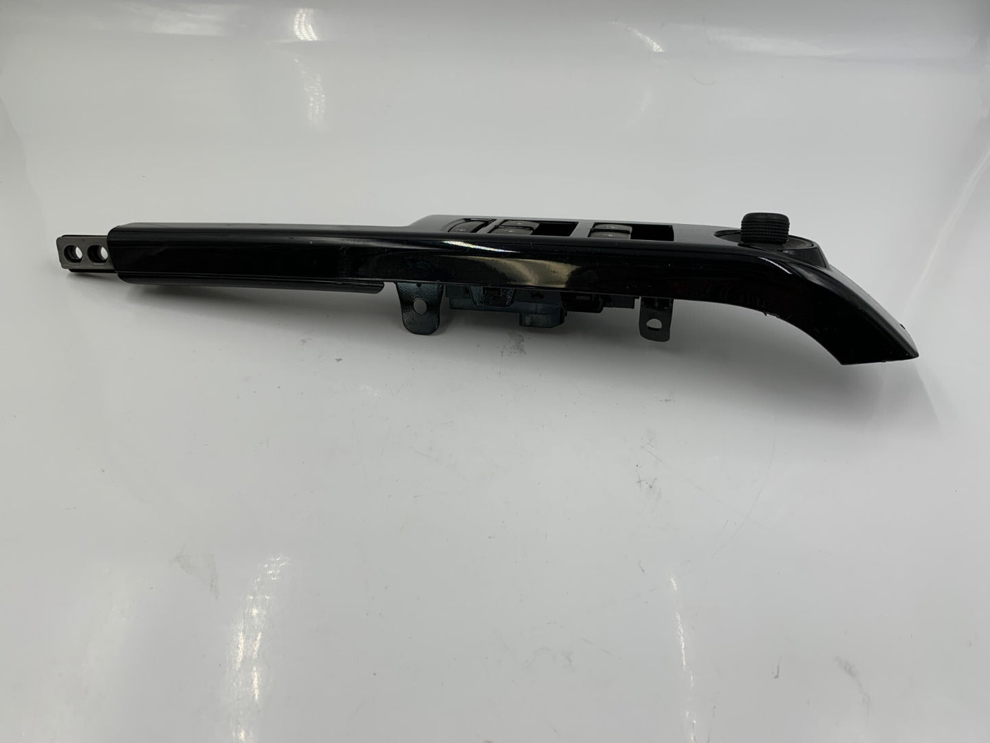 2017-2020 Chevrolet Sonic Master Power Window Switch OEM B01B07032