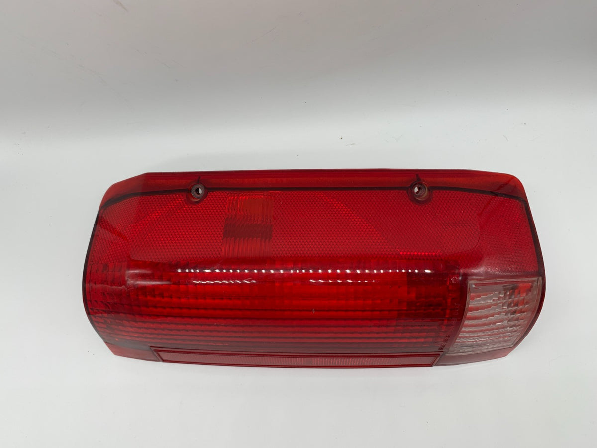 1987-1990 Ford F-250 Driver Side Tail Light Taillight Styleside OEM B03B17007