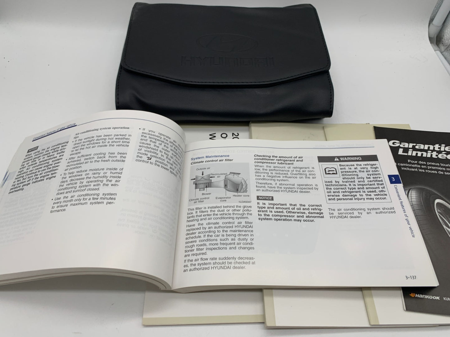 2017 Hyundai Sonata Owners Manual Set with Case OEM C01B07008