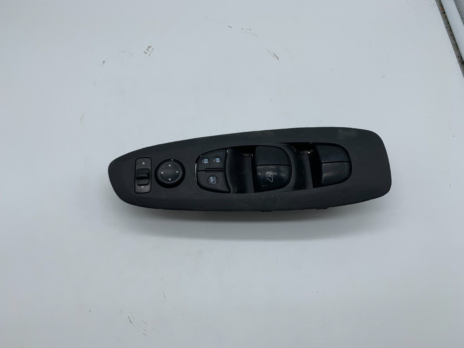 2013-2020 Nissan Pathfinder Master Power Window Switch OEM D02B68007