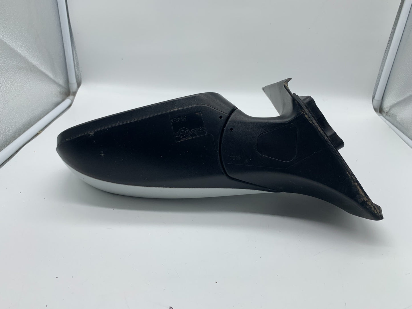 2012-2017 Hyundai Accent Driver Side View Power Door Mirror White OEM C03B69015