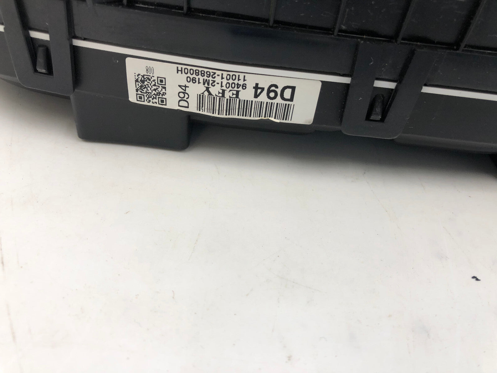 2009-2010 Hyundai Genesis Speedometer Instrument Cluster 97326 Miles C01B24030