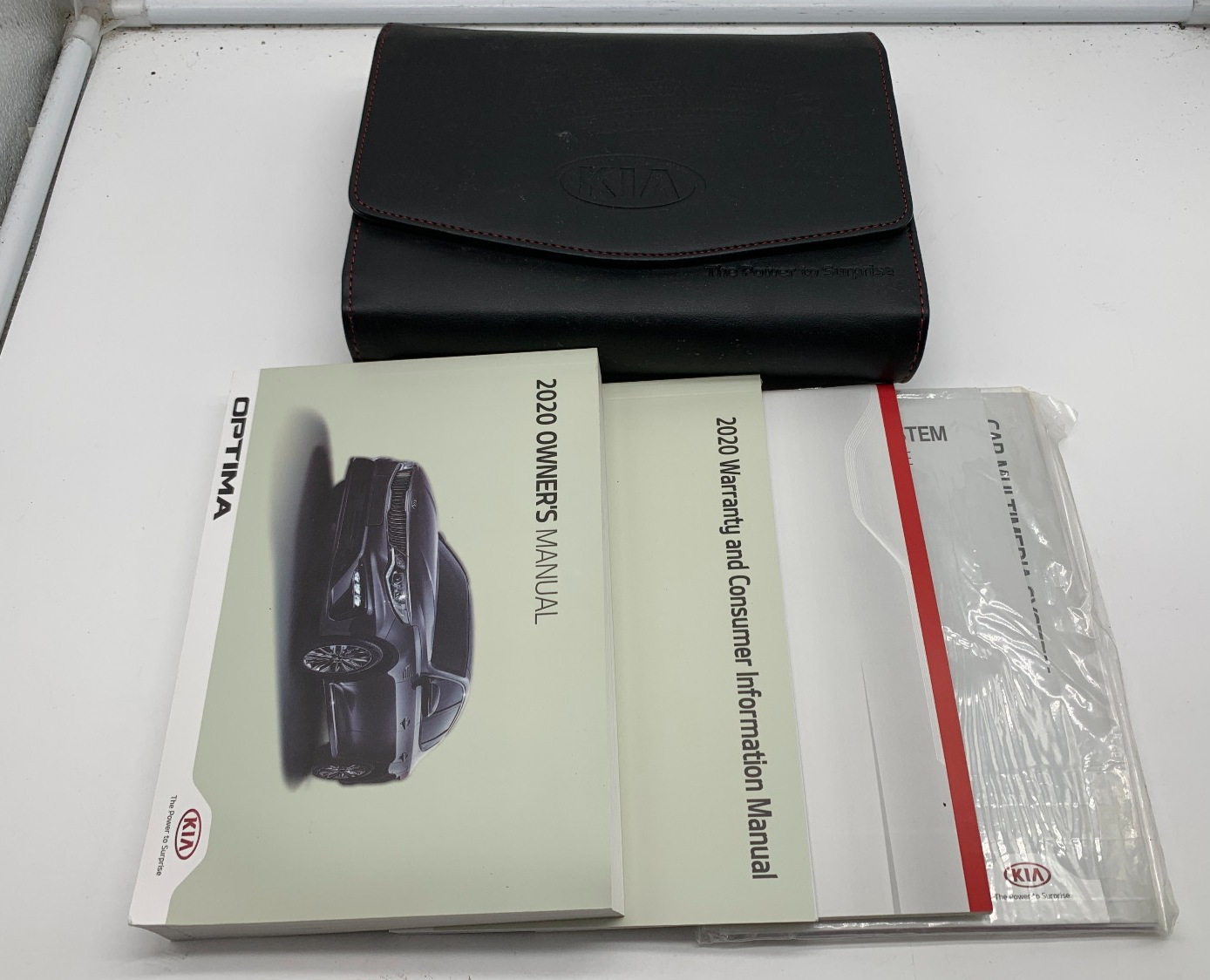 2020 Kia Optima Owners Manual Set with Case OEM R01B29033