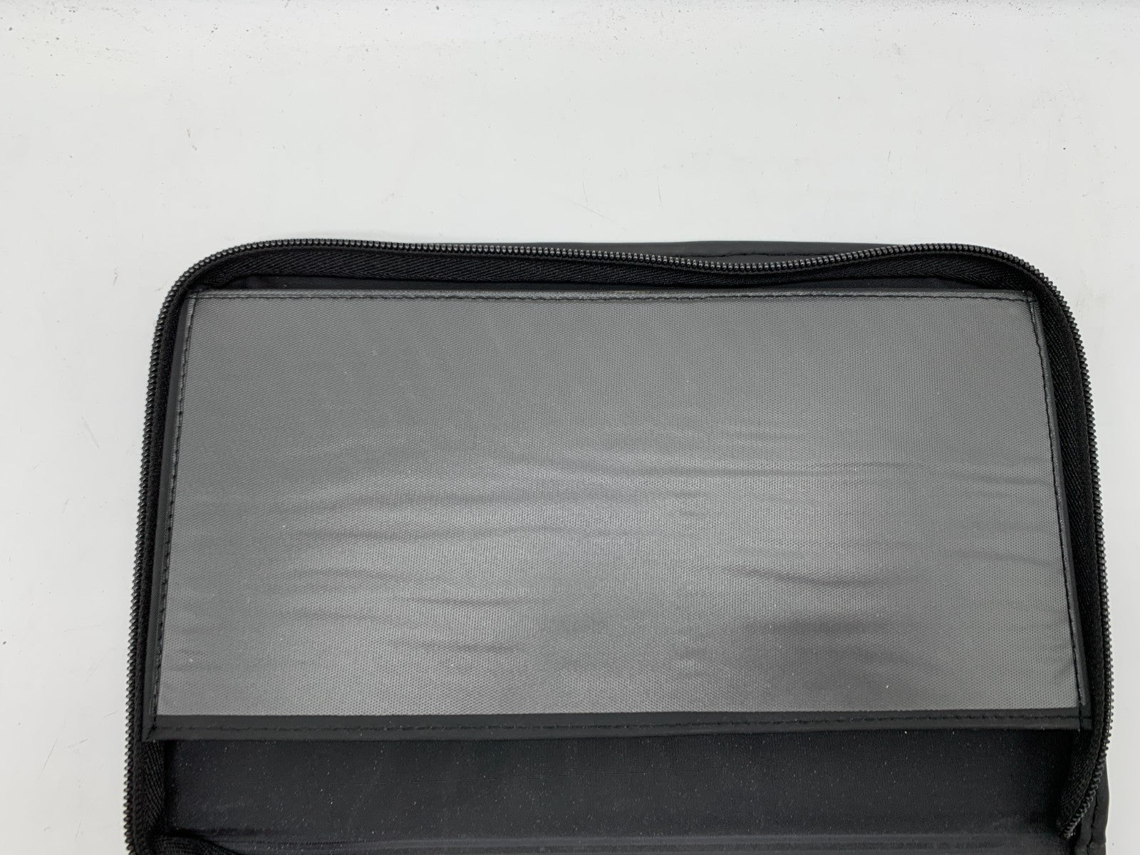 Nissan Owners Manual Case Only OEM D02B39052