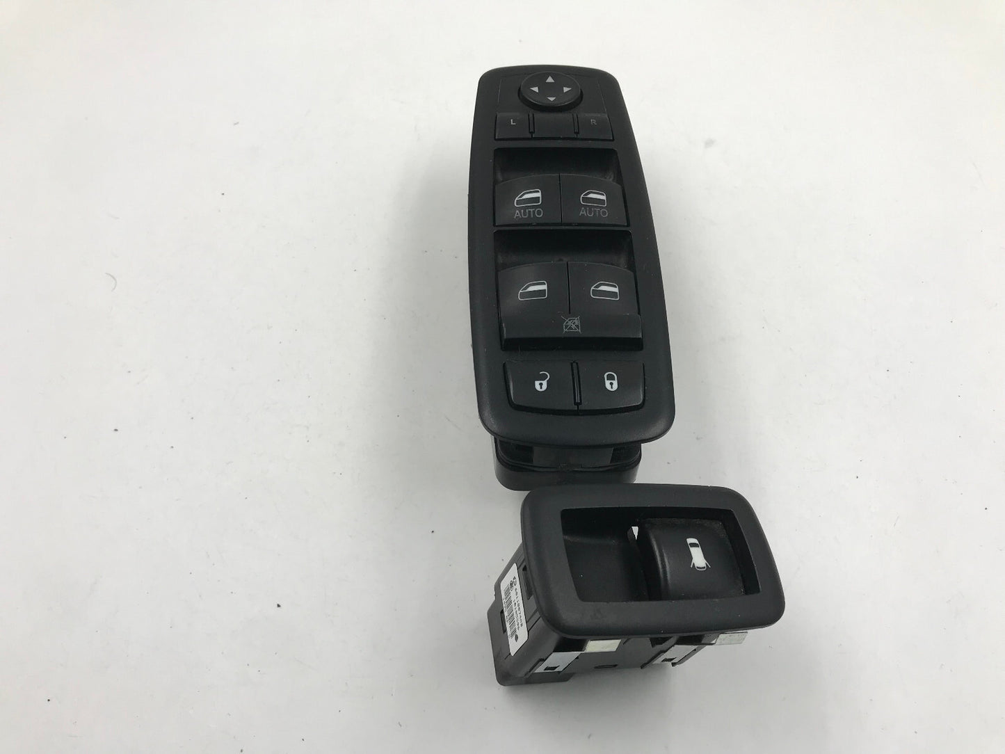 2012-2020 Dodge Caravan Master Power Window Switch OEM D03B59009