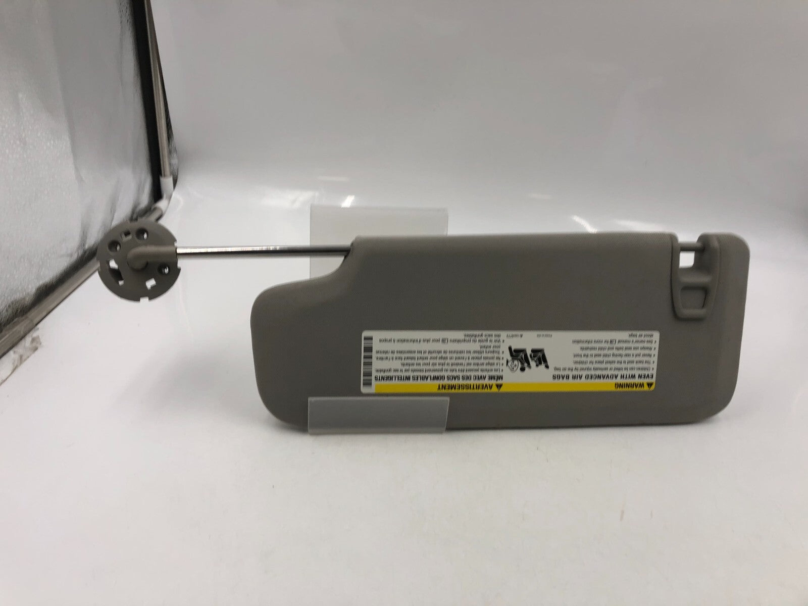 2004-2012 Chevrolet Malibu Passenger Sun Visor Gray OEM D03B30062