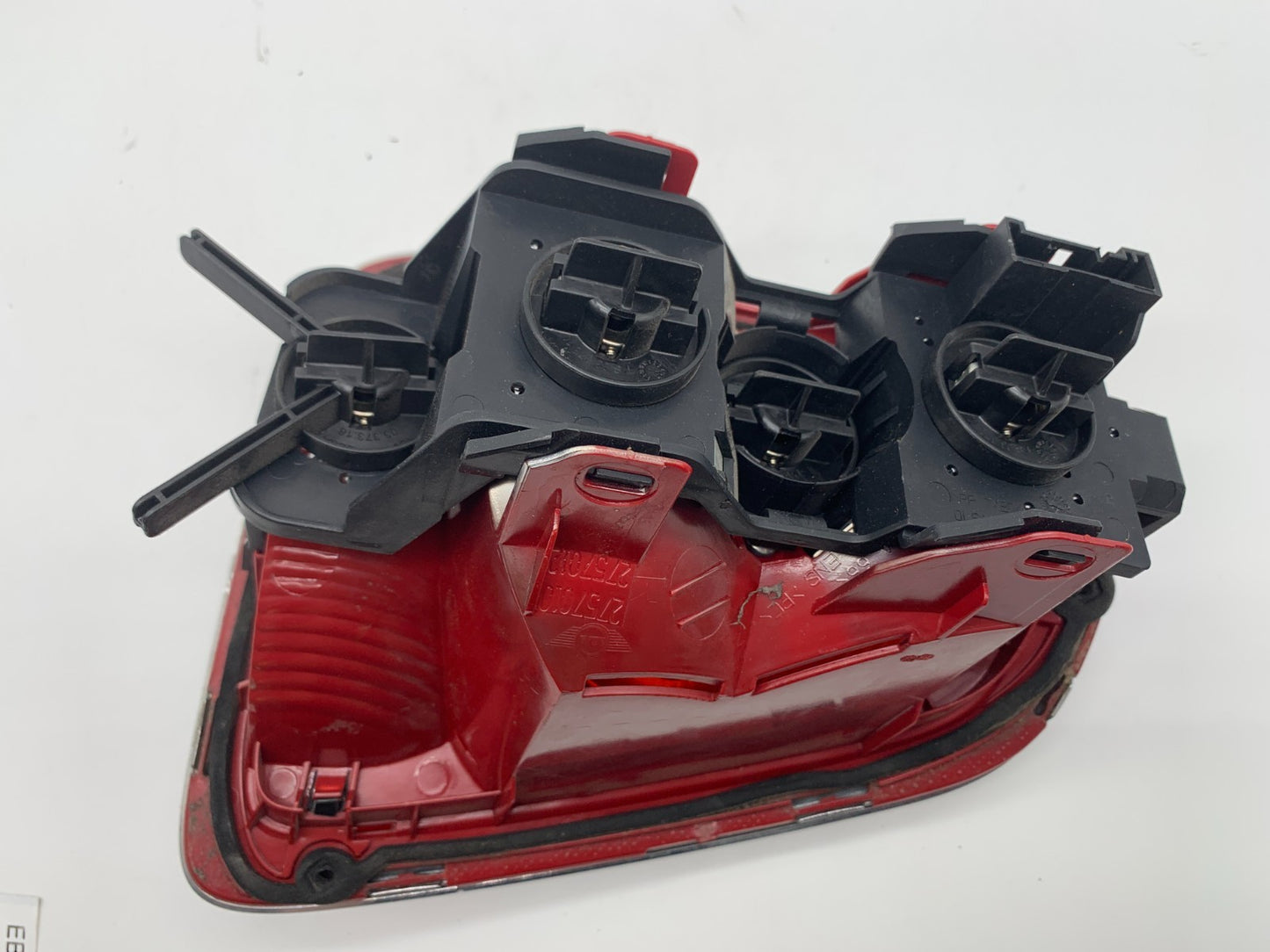 2007-2010 Mini Cooper Driver Side Tail Light Taillight OEM B03B03006