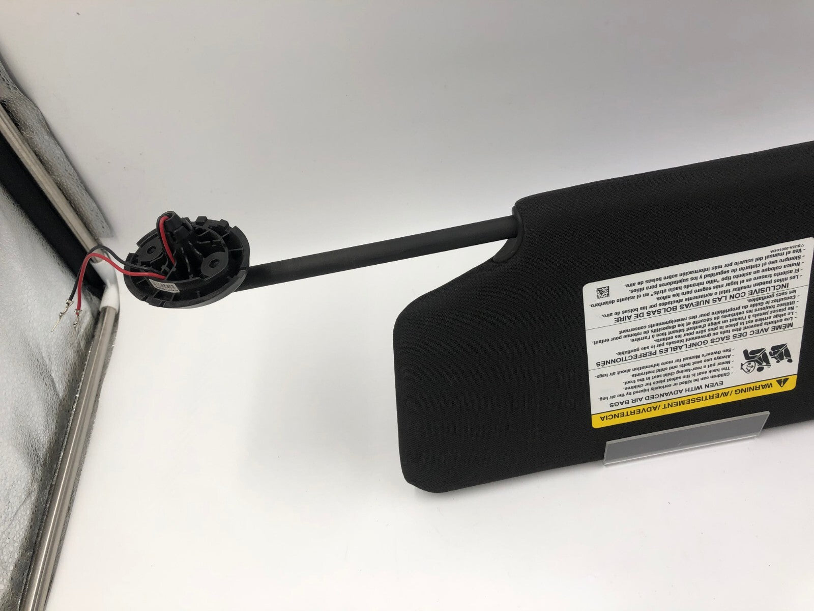 2011-2015 Ford Explorer Passenger Sunvisor Gray Illuminated OEM B04B07046