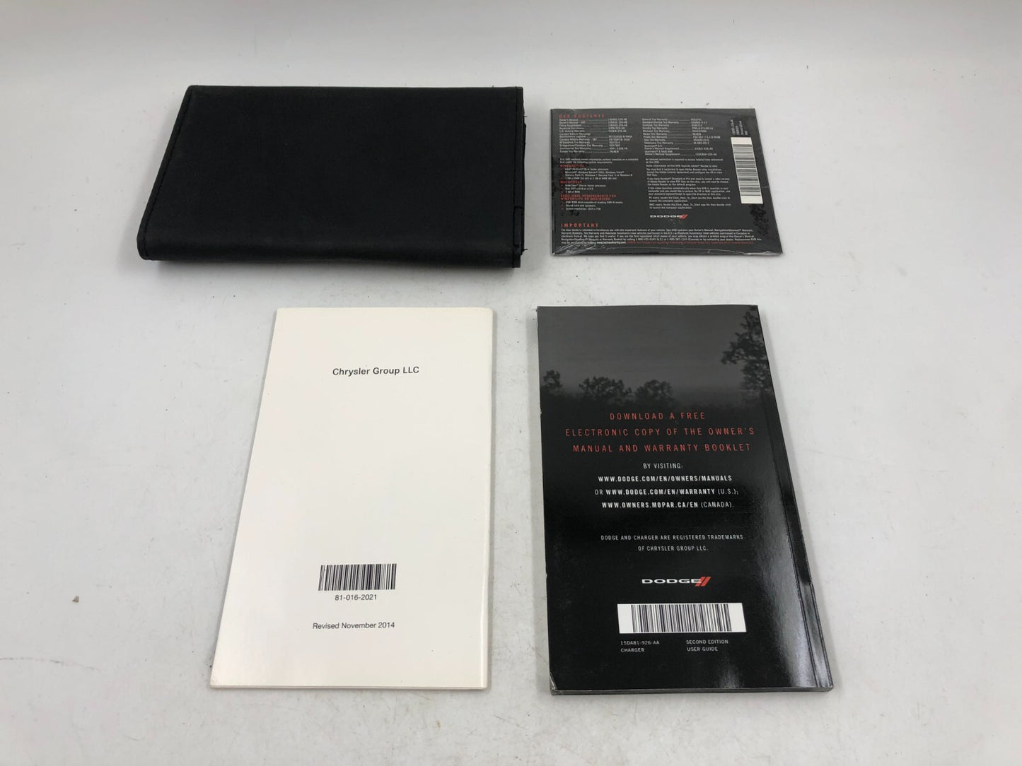 2015 Dodge Charger Owners Manual Set with Case D04B01006