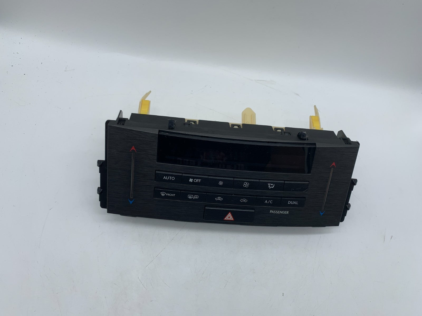 2017-2019 Lexus IS300 Climate Control AC Heater OEM C02B18094