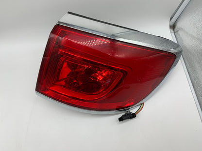 2013-2017 Buick Enclave Passenger Side Tail Light Taillight OEM A03B54001