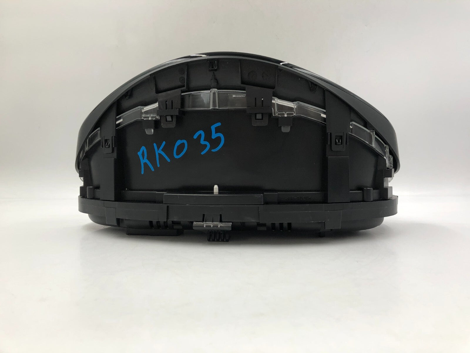 2015 Buick Regal Speedometer Instrument Cluster 91,011 Miles OEM A04B22004